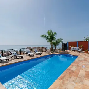 Mediterraneo Outdoor Pool Apartment Malaga